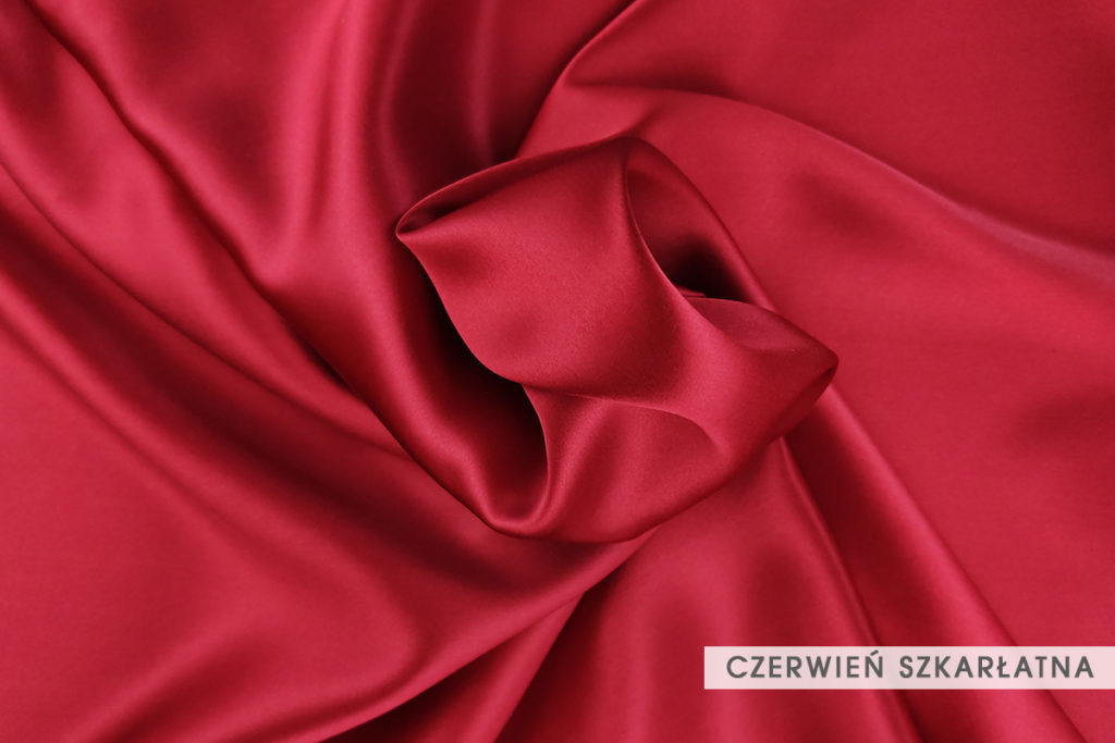 Jedwab morwowy czerwień